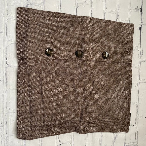 Phantoscope Triple Button Decorative Throw Pillow - Picture 2 of 5